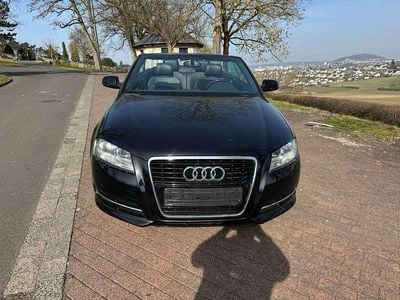 Gebraucht Audi A3 Cabriolet Attraction 160 PS (117 kW) 2013 Schwarz Cabrio