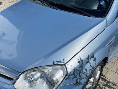 Second-hand Opel Tigra 90 CP (66 kW) 2006 Albastru Cabrio