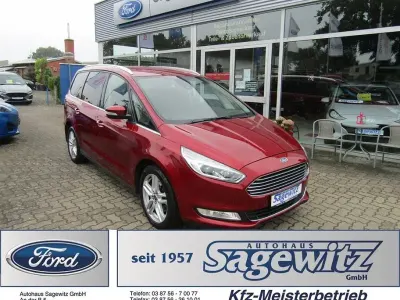 Gebraucht Ford Galaxy Titanium 150 PS (110 kW) 2019 Rot Van / Kleinbus