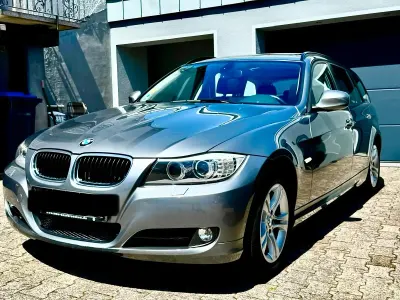 Gebraucht BMW 318 M Sport 143 PS (105 kW) 2012 Grau Kombi