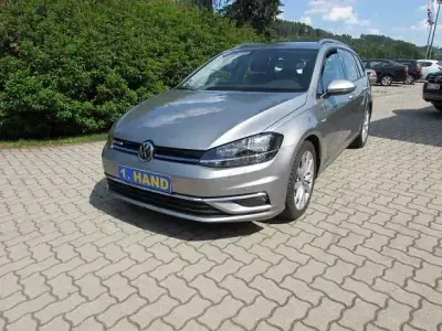 Gebraucht VW Golf VII 131 PS (96 kW) 2020 Silber Kombi
