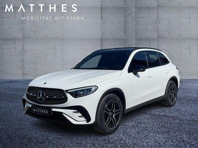 Używany Mercedes GLC220 AMG 197 KM (144 kW) 2025 Biały SUV