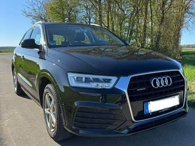 Gebraucht Audi Q3 Sport 150 PS (110 kW) 2015 Schwarz SUV