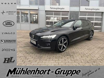 Gebraucht Volvo V60 Plus 197 PS (144 kW) 2025 Schwarz Kombi