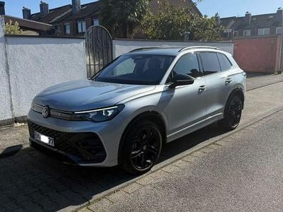 Gebraucht VW Tiguan R-line 193 PS (141 kW) 2025 Silber SUV