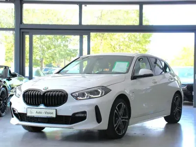 Gebraucht BMW 118 M Sport 136 PS (100 kW) 2023 Weiß Limousine