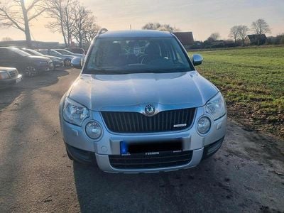 Silber Gebraucht 2012 Skoda Yeti GreenLine SUV | 5.300 € (Fairer Preis)