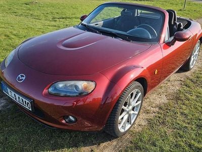Second-hand Mazda MX5 Energy 160 CP (117 kW) 2006 Roșu Cabrio