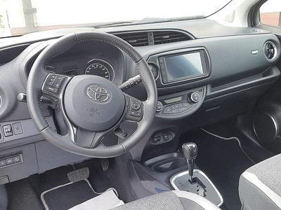 Toyota Yaris Hybrid