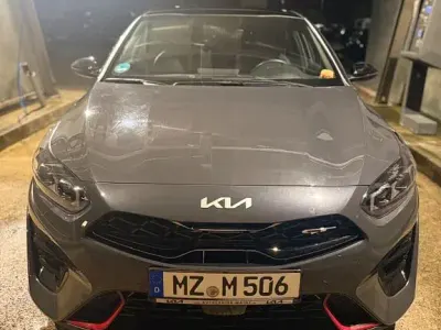 Gebraucht Kia ProCeed GT 204 PS (150 kW) 2022 Grau Kombi