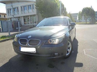 BMW 523