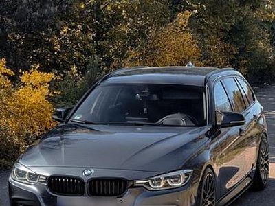 Second-hand BMW 330 M Performance 258 CP (189 kW) 2016 Gri Break