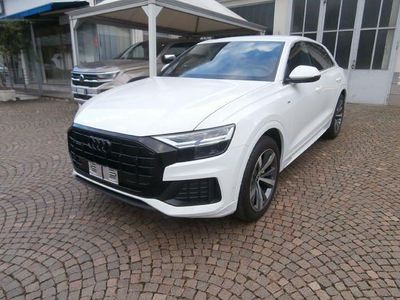 Gebraucht Audi Q8 S-Line 231 PS (169 kW) 2021 Weiß SUV