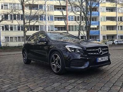 Mercedes GLA250