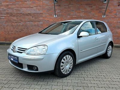 Usata VW Golf IV Goal 102 CV (75 kW) 2006 Argento Berlina