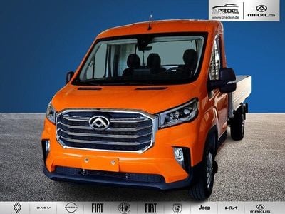 Maxus V90