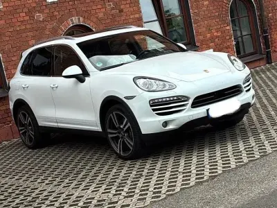 Gebraucht Porsche Cayenne 245 PS (180 kW) 2011 Weiß SUV