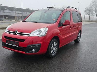 Gebraucht Citroën Berlingo Shine 99 PS (72 kW) 2015 Rot Van / Kleinbus