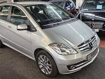 Gebraucht Mercedes A200 Elegance 136 PS (100 kW) 2009 Silber Limousine
