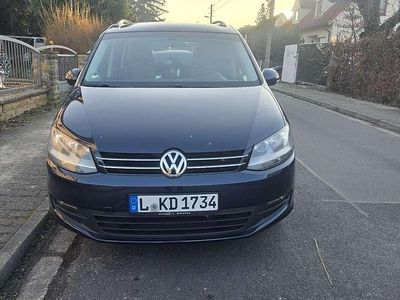 Second-hand VW Sharan Highline 140 CP (102 kW) 2010 Monovolum