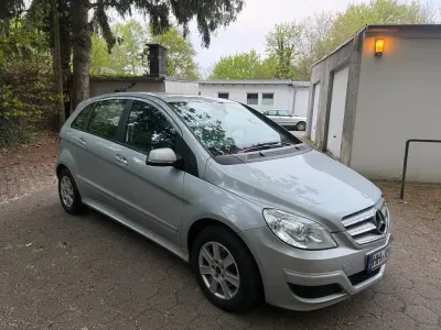 Used Mercedes B160 95 HP (69 kW) 2010 Silver Minivan