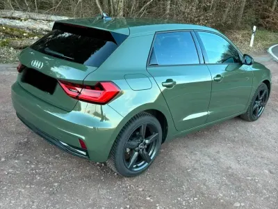 Usata Audi A1 Advanced Plus 116 CV (85 kW) 2024 Verde SUV