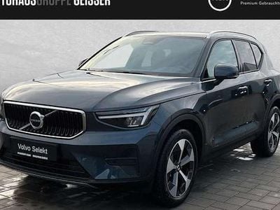 Neu Volvo XC40 Core 163 PS (119 kW) 2025 Blau SUV