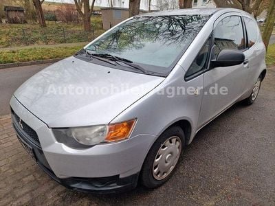 Gebraucht Mitsubishi Colt Inform 75 PS (55 kW) 2009 Silber Kleinwagen