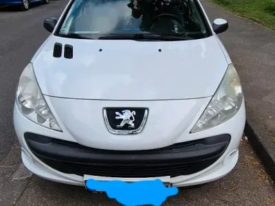 Occasion Peugeot 206+ 60 PK (44 kW) 2011 Wit Hatchback