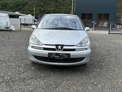 Peugeot 807