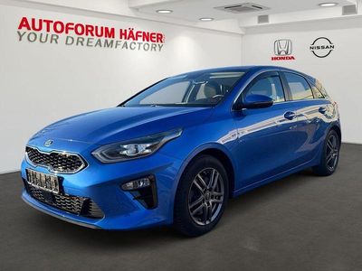 Gebraucht Kia Ceed Spirit 140 PS (102 kW) 2020 Blau Kleinwagen