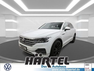 Gebraucht VW Touareg Atmosphere 381 PS (280 kW) 2021 Pure white, solid SUV