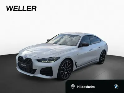 Gebraucht BMW M440 M Sport 374 PS (275 kW) 2022 Mineralweiß (weiß) Limousine