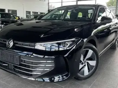 Gebraucht VW Passat Business 150 PS (110 kW) 2025 Schwarz metallic Kombi