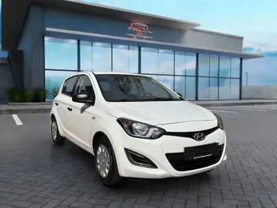 Gebraucht Hyundai i20 Edition 86 PS (63 kW) 2014 Weiß Kleinwagen