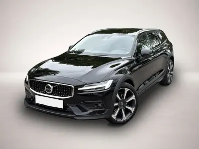 Gebraucht Volvo V60 CC Plus 197 PS (144 kW) 2023 Schwarz Kombi