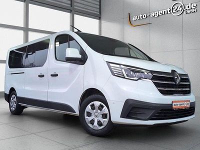 Gebraucht Renault Trafic Life 120 PS (88 kW) 2023 Weiss Van / Kleinbus