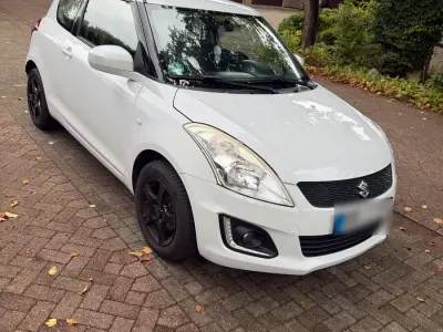 Gebraucht Suzuki Swift 94 PS (69 kW) 2016 Weiß Kleinwagen