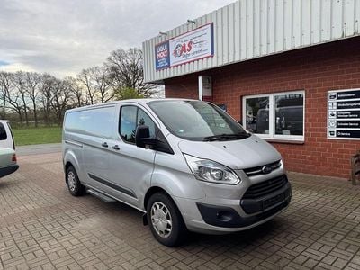 Usado Ford Transit Custom Trend 125 HP (91 kW) 2015 Prateado Monovolume