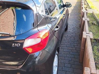 Gebraucht Hyundai i10 Edition 30 67 PS (49 kW) 2022 Schwarz Kleinwagen