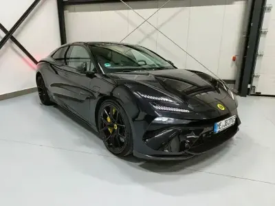 Usata Lotus Emeya 675 kW (918 CV) 2024 Nero Utilitaria