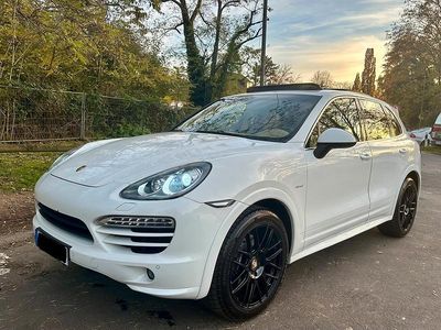 Gebraucht Porsche Cayenne Sport 245 PS (180 kW) 2012 Weiß SUV