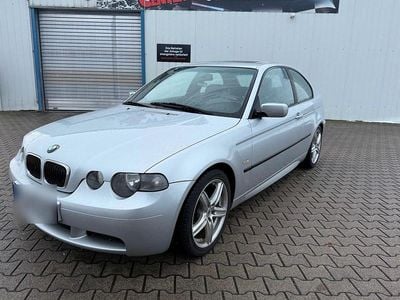 Silber Gebraucht 2003 BMW 316 M Sport Coupé | 1.450 € (Guter Preis)