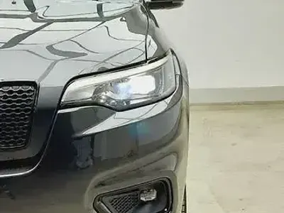Usata Jeep Cherokee Longitude 185 CV (136 kW) 2019 Grigio SUV
