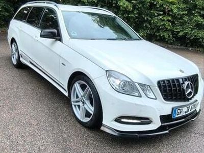 Mercedes E200