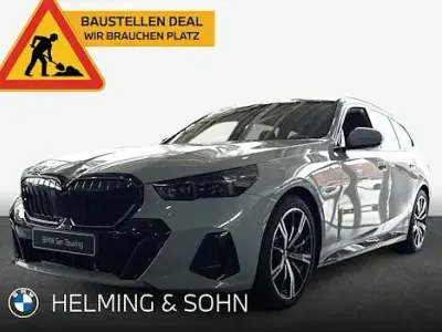 Neu BMW 540 Comfort Edition 340 PS (250 kW) 2026 Grau Kombi