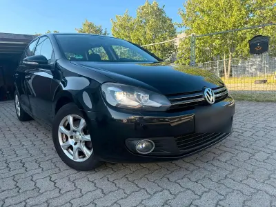 Gebraucht VW Golf VI 122 PS (89 kW) 2010 Schwarz Limousine