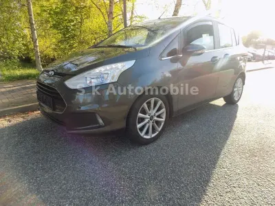 Gebraucht Ford B-MAX Titanium 105 PS (77 kW) 2015 Grau Van / Kleinbus