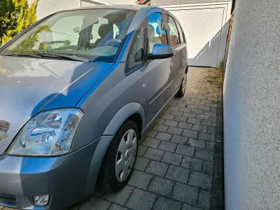 Begagnad Opel Meriva 101 HK (74 kW) 2003 Minibuss