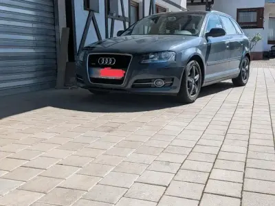 Gebraucht Audi A3 140 PS (102 kW) 2011 Grau Kleinwagen